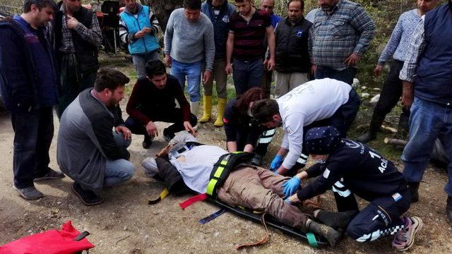 Seydikemer’de devrilen forkliftin operatörü  yaralandı