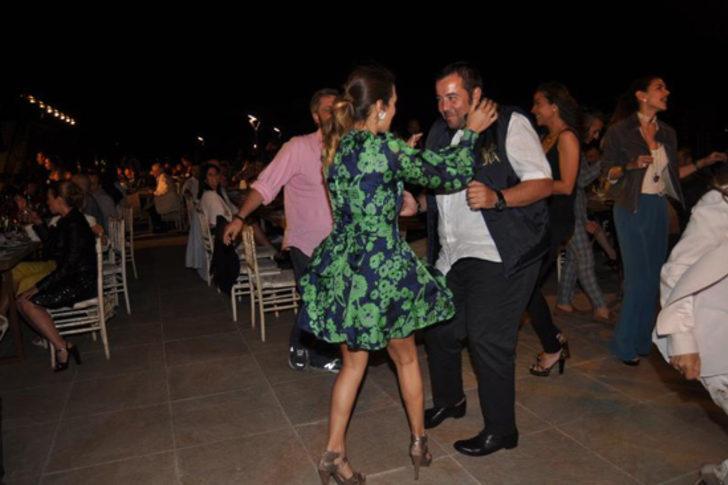 Ata Demirer'den sürpriz yakınlaşma G4