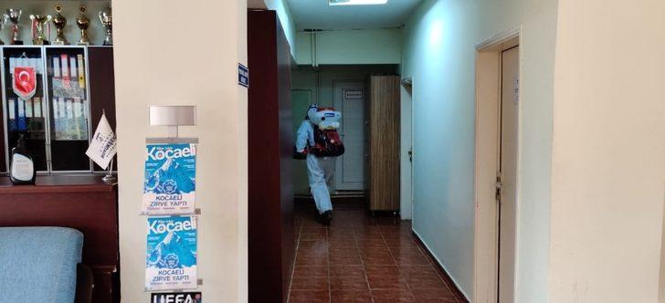 Başkan Büyükakın’ın talimatıyla her yer dezenfekte ediliyor G3