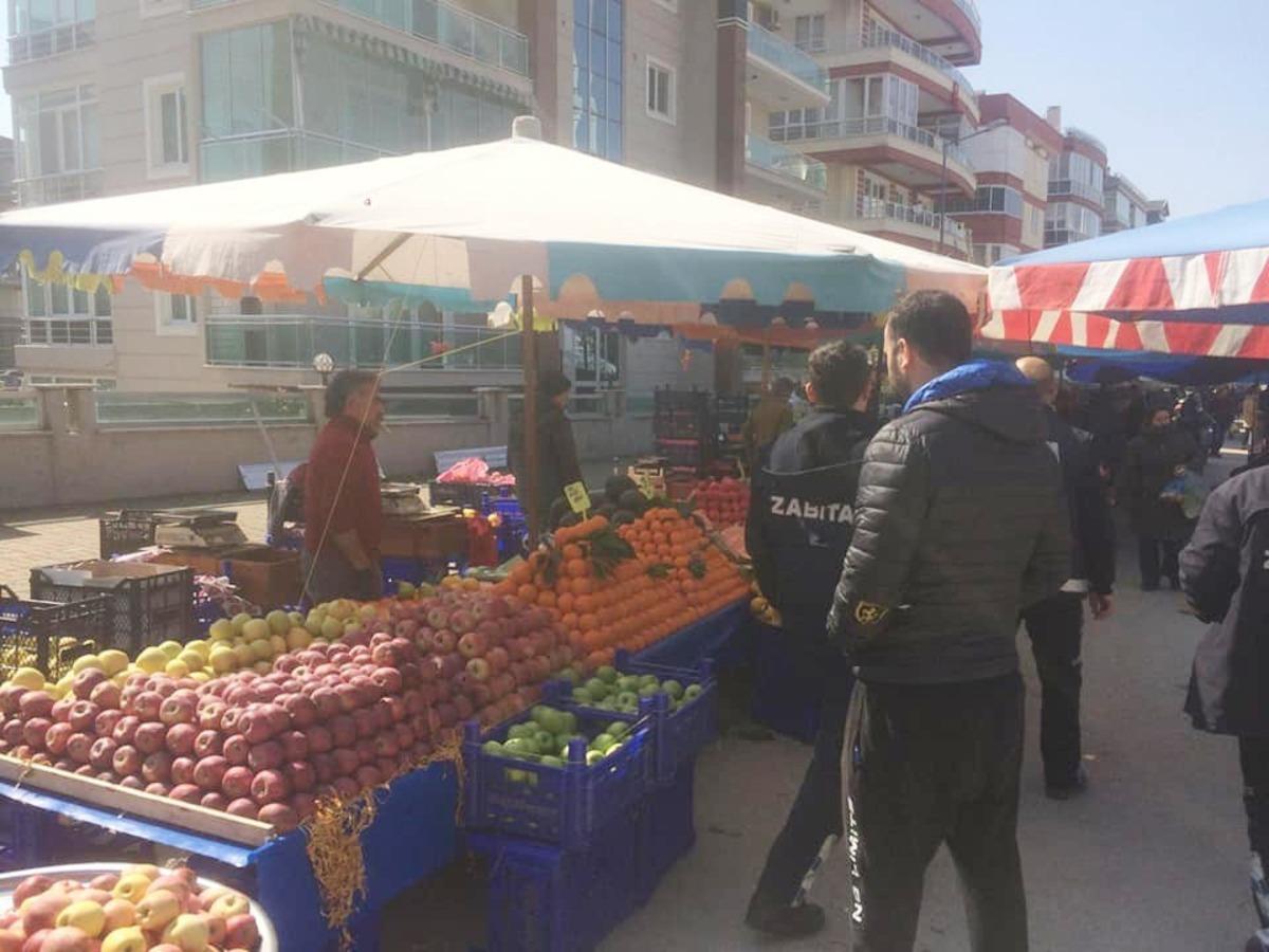 Erdek pazarında &lsquo;Korana&rsquo; sessizliği