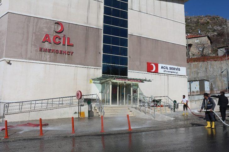 TOMA ve itfaiye aracıyla dezenfekte çalışması G1