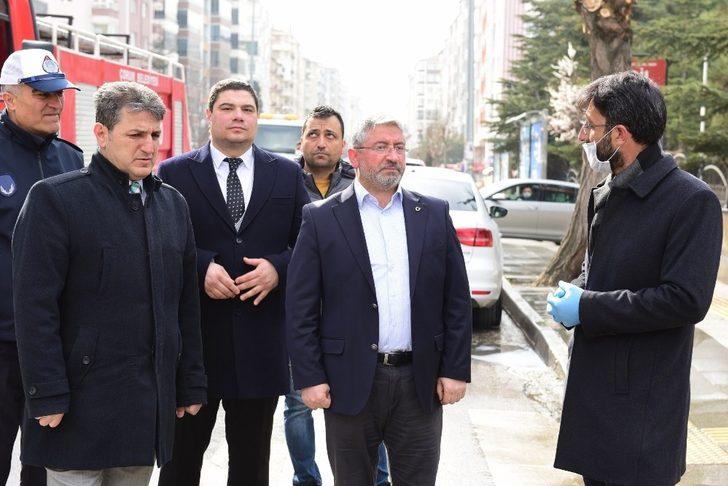 Fatih ve Bahabey caddeleri dezenfekte edildi G1