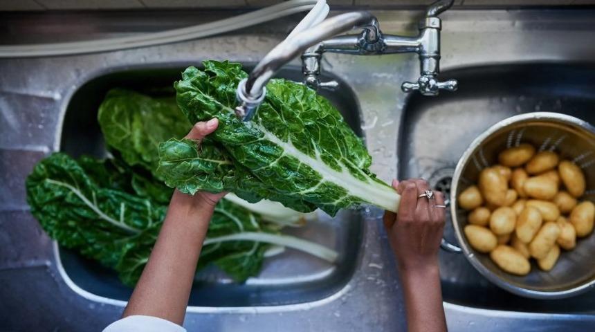 Koronavir&uuml;s ve gıda g&uuml;venliği hakkında merak ettiğiniz her şey