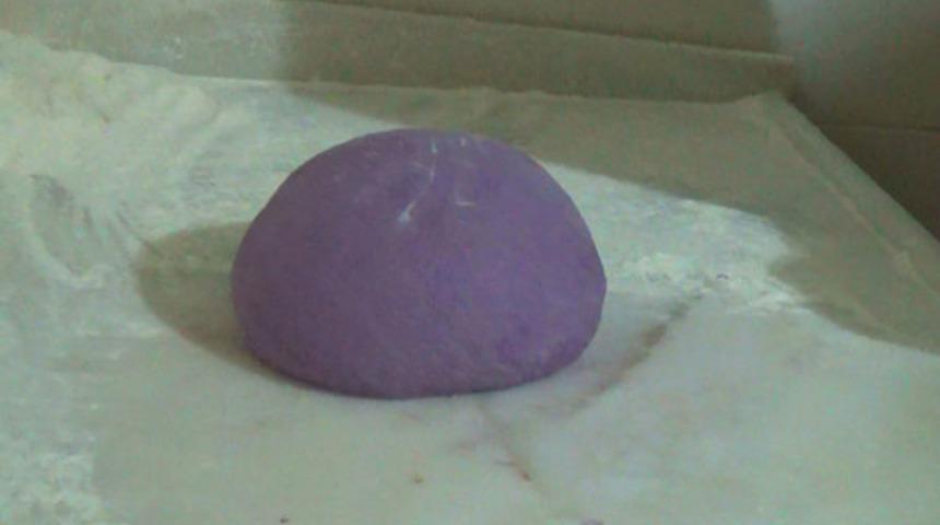 Bağışıklığı güçlendiren mor ekmek üretildi, yok satıyor