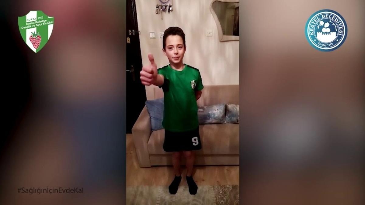 Kestelli &ccedil;ocuklardan "Evinde kal" videosu