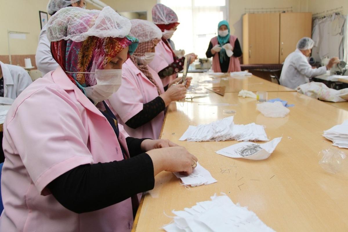 Maske &uuml;retimine bir destek de Kula&rsquo;dan