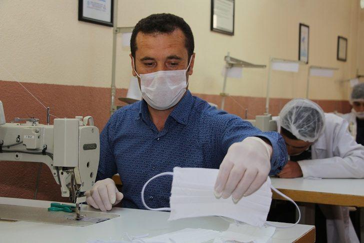 Maske üretimine bir destek de Kula’dan G2