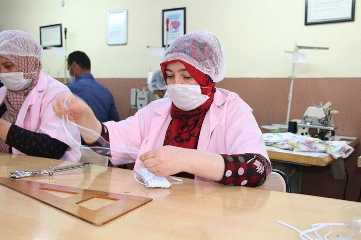 Maske üretimine bir destek de Kula’dan G3