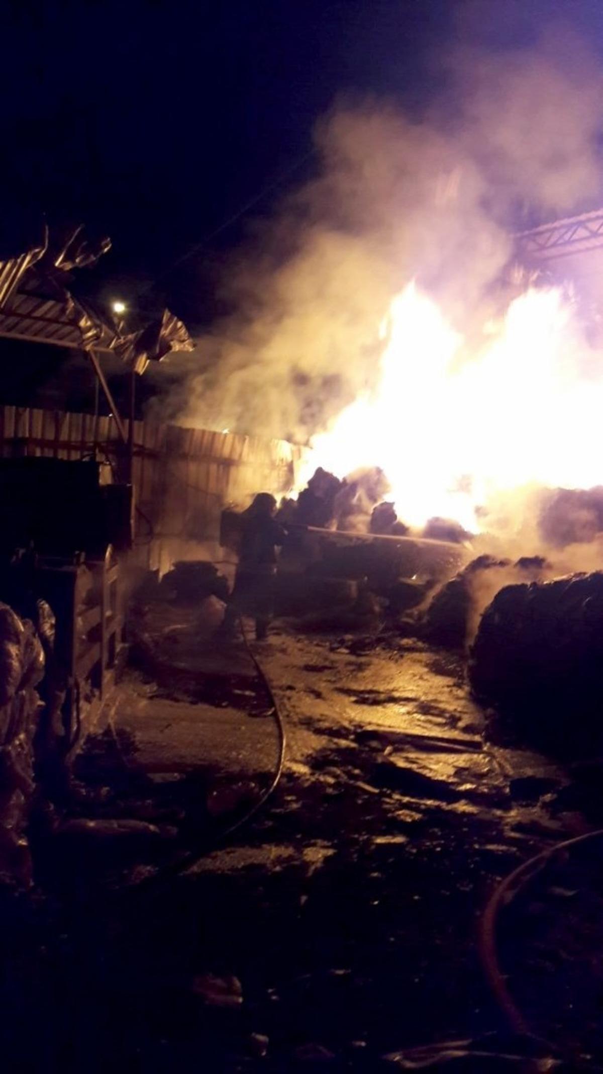 Fethiye&rsquo;de hurdacıda yangın paniği