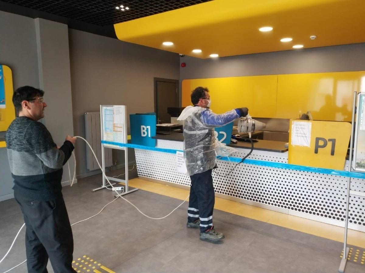 Sarıcakaya&rsquo;da camiler ve servis ara&ccedil;ları da dezenfekte ediliyor