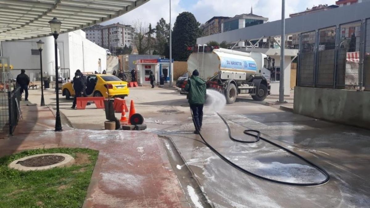 Gebze Belediyesi korona vir&uuml;s&uuml;ne karşı tedbirlerini s&uuml;rd&uuml;r&uuml;yor
