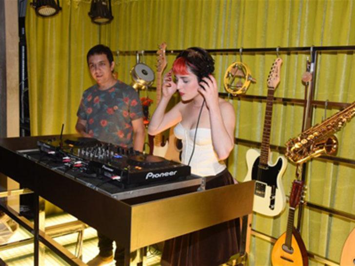 Gonca Vuslateri DJ oldu G2