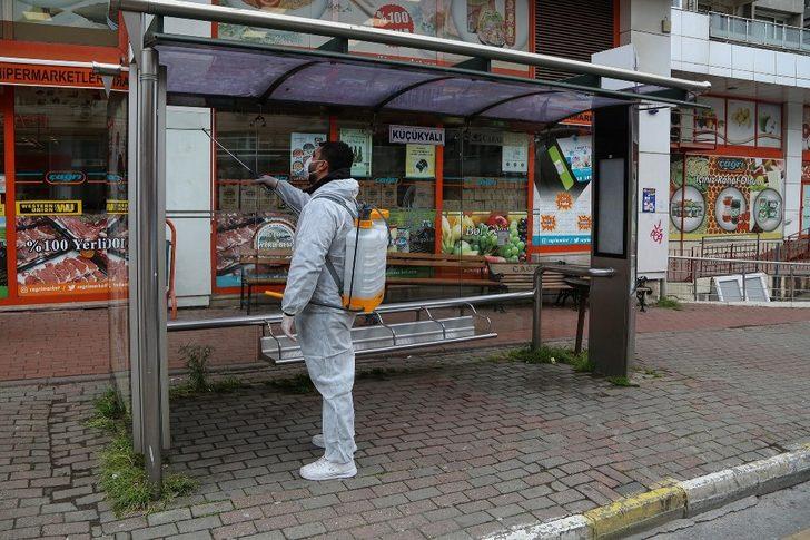 Maltepe’de ATM’ler ve otobüs durakları ilaçlandı G5