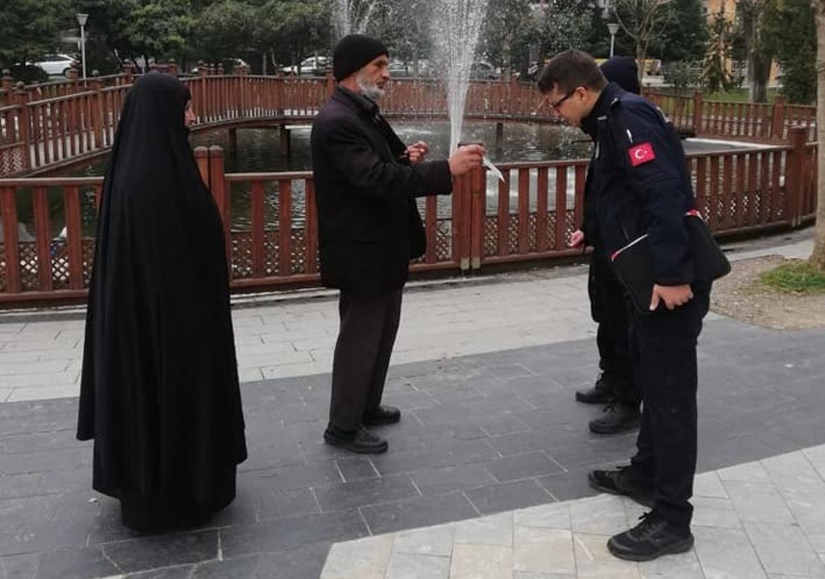 Zabıtadan 65 yaş denetimi