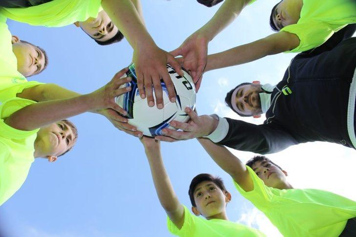 Küllerinden Doğan Efsane Yerköyspor Futbol Akademisi G1