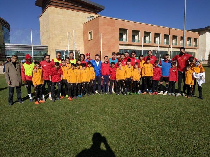 Küllerinden Doğan Efsane Yerköyspor Futbol Akademisi G2