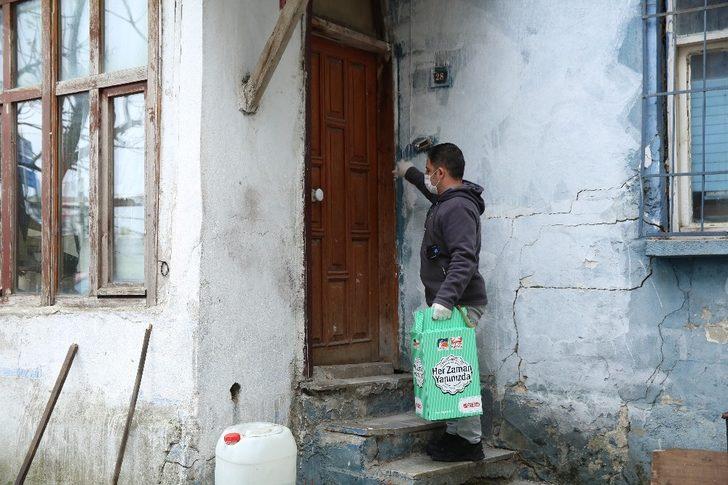 Çekmeköy’de korona virüs tedbirleri kapsamında evden çıkmayan yaşlılara yemek hizmeti G4