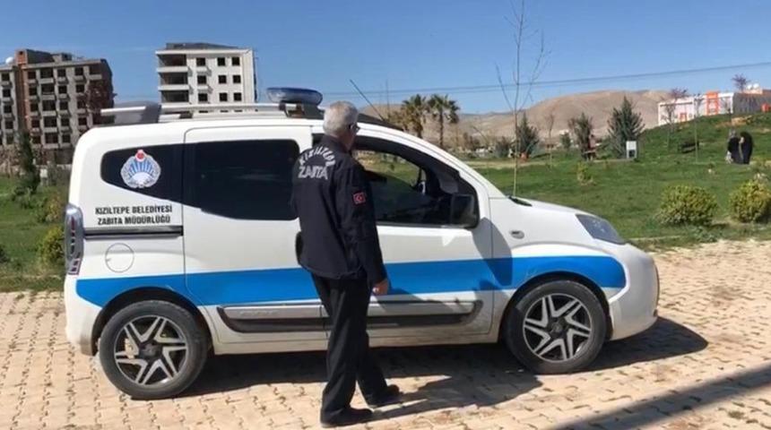 Kızıltepe polisi vatandaşları T&uuml;rk&ccedil;e ve K&uuml;rt&ccedil;e uyarıyor