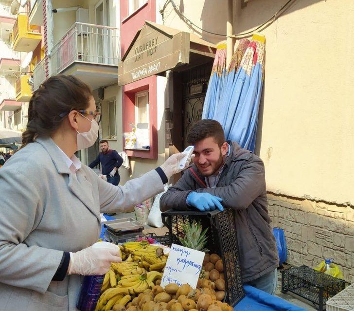 Salı Pazarında korona virüs tedbirleri G1