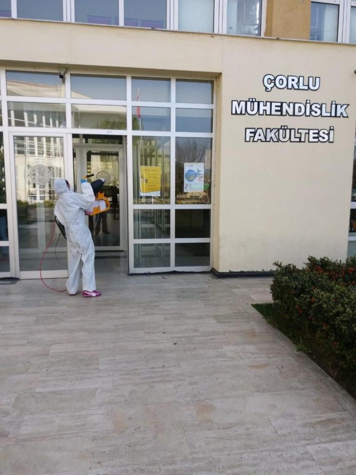 NK&Uuml; &Ccedil;orlu M&uuml;hendislik Fak&uuml;ltesi dezenfekte edildi