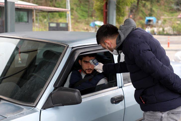 Rize'nin giriş noktalarında koronavirüse karşı sağlık taraması sürüyor G2