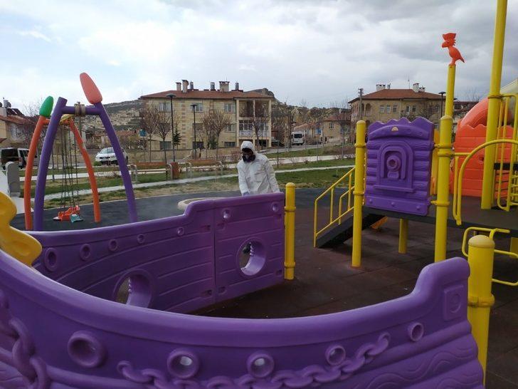 Ürgüp’te çocuk parkları dezenfekte edildi G2