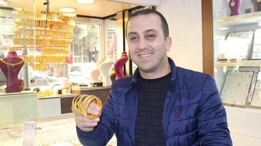 -Korkuteli&rsquo;nde N&ouml;bet&ccedil;i Kuyumcu D&ouml;nemi Başladı