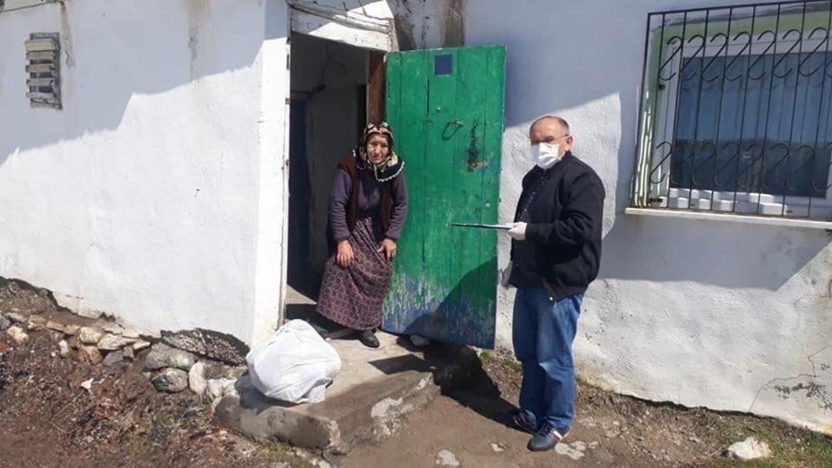 Altınyayla&rsquo;da &rsquo;Vefa Sosyal Destek Grubu&rsquo; yaşlılar i&ccedil;in sahada
