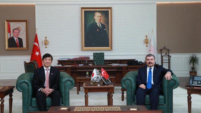 Bakan Koca, Japonya'nın Ankara Büyükelçisi ile görüştü