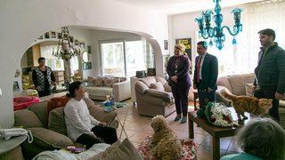  Fatma Girik'ten 'evde kalın' çağrısına destek 