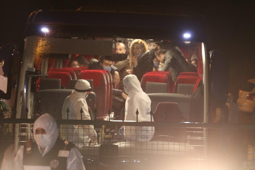 İtalya ve İngiltere'den geldiler! Karantina başladı