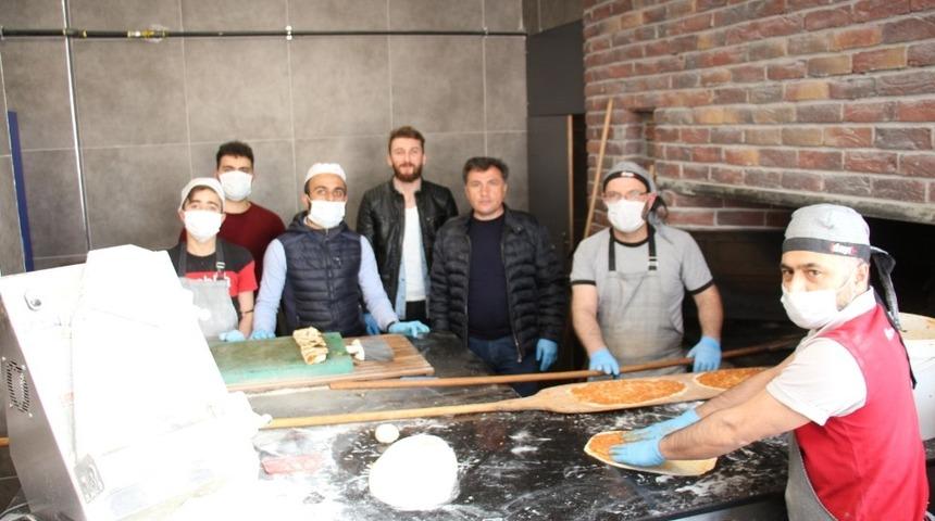 Oltulu işadamı Demir&rsquo;den sağlık &ccedil;alışanlarına tam destek