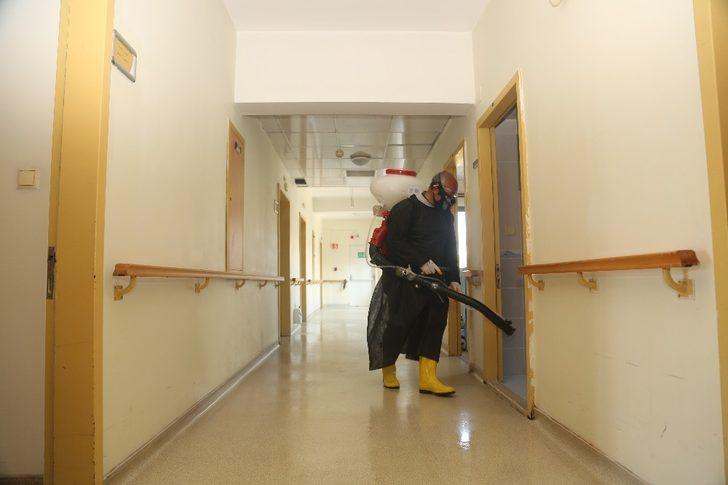 Erdemli’de dezenfekte çalışmaları sürüyor G3