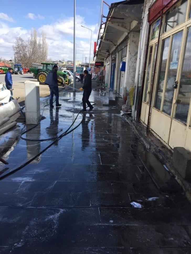 Akyaka Belediyesi dezenfekte çalışmalarını sürdürüyor G2