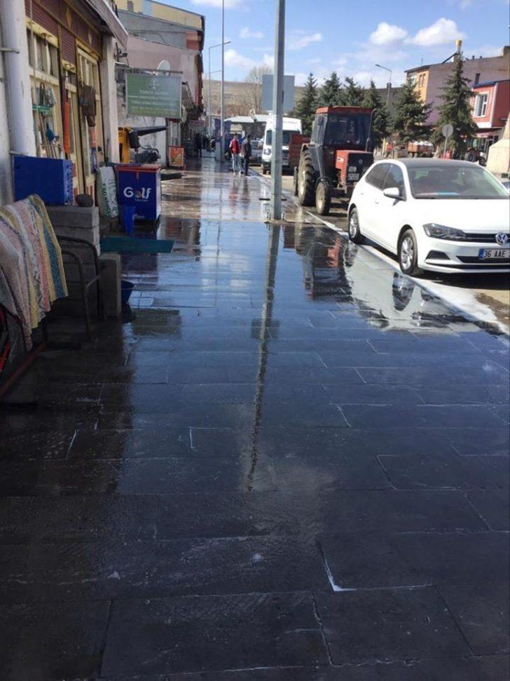 Akyaka Belediyesi dezenfekte çalışmalarını sürdürüyor G4