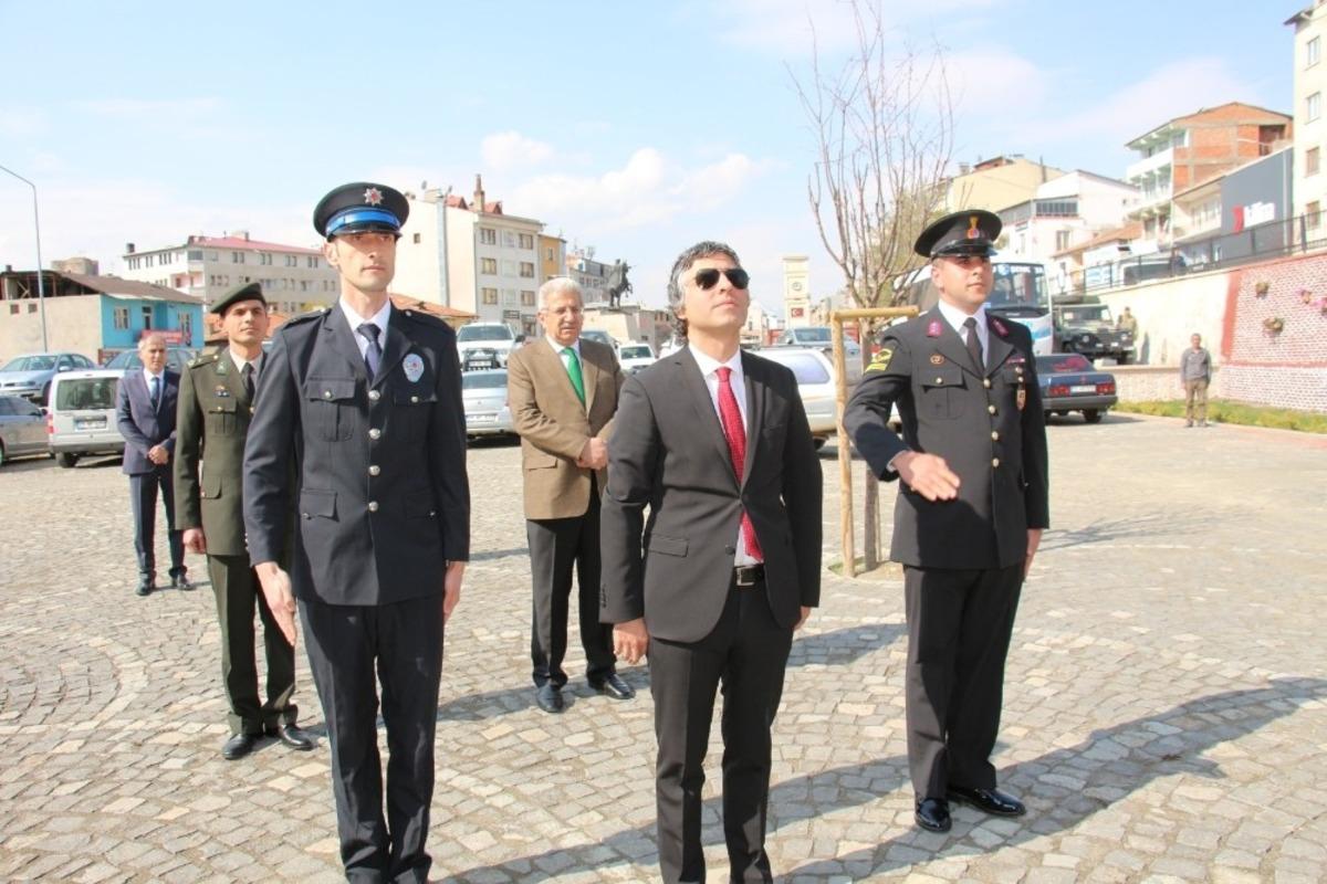 Oltu&rsquo;nun kurtuluşu &ccedil;elenk sunumu ile kutlandı