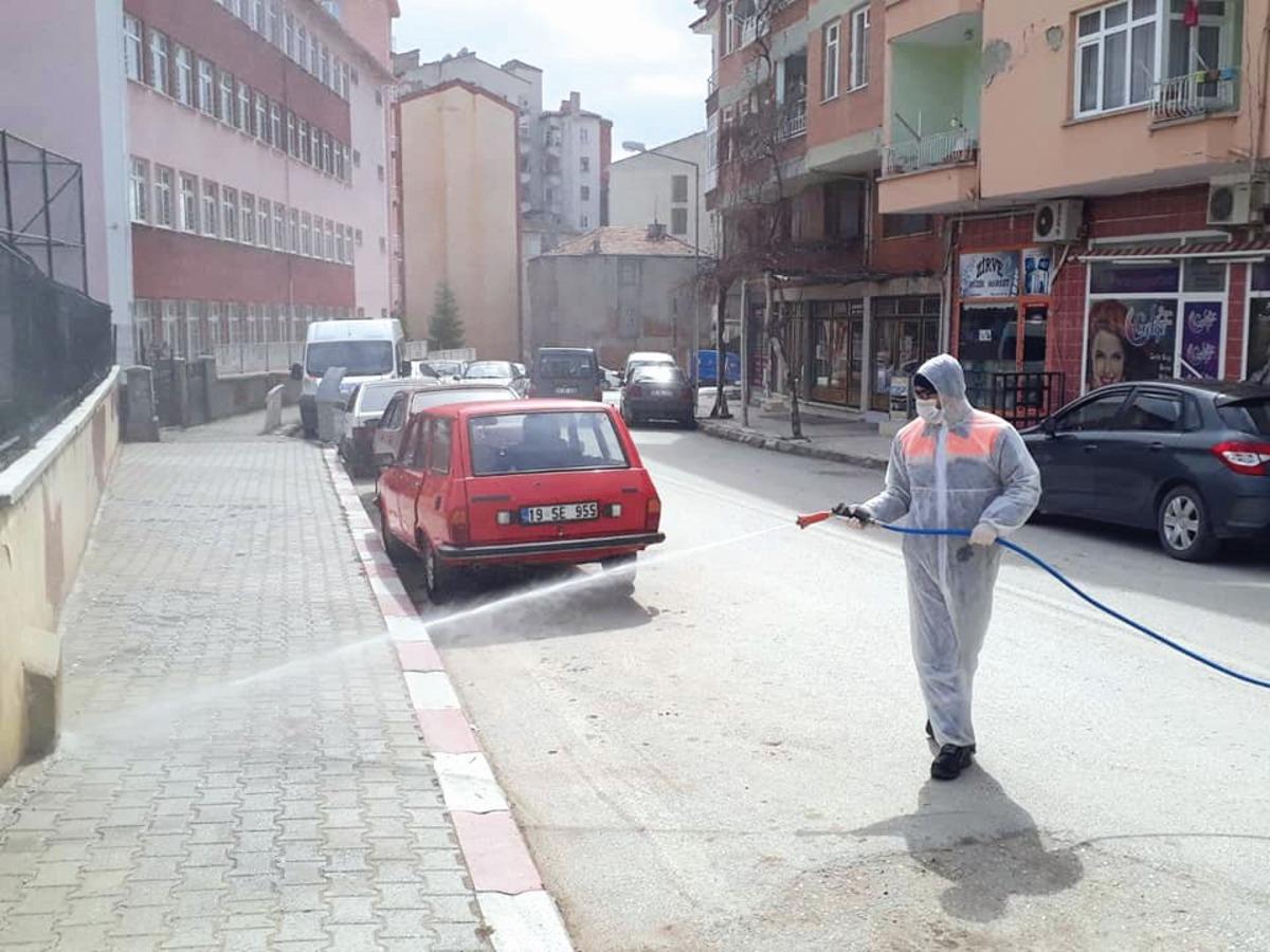 Sungurlu&rsquo;da dezenfekte &ccedil;alışmaları devam ediyor