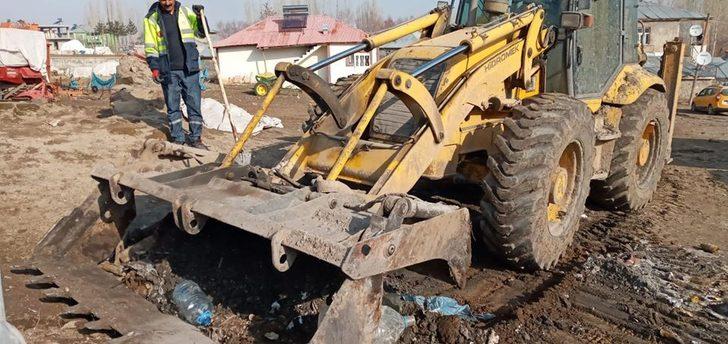 Bulanık Belediyesinden çevre temizliği G3