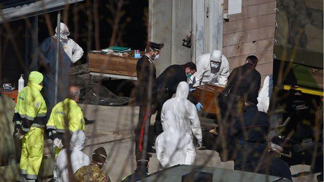 Koronavirüs - İtalya'da salgının merkezindeki kentin belediye başkanı: 'Gerçek ölü sayısı 4 kat fazla olabilir'