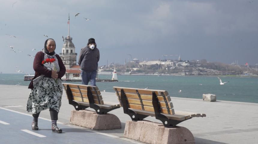 Koronavir&uuml;s &ouml;nlemleri ve uyarıları İstanbul'da hayatı nasıl etkiliyor?