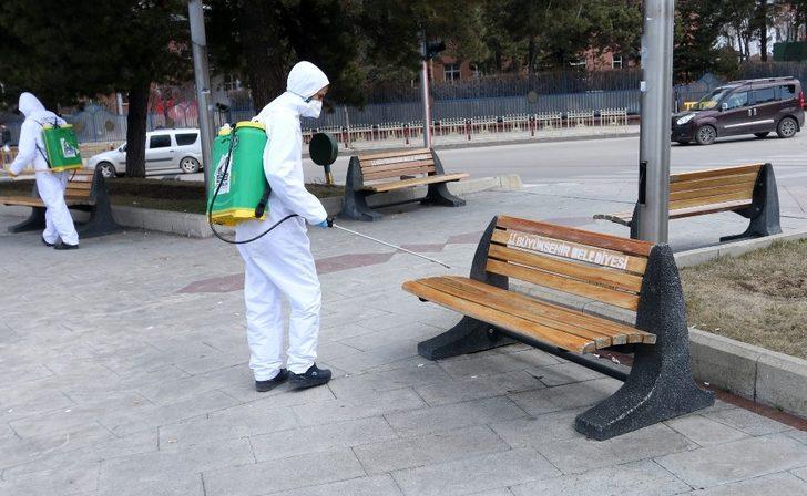 Büyükşehir kenti 7/24 dezenfekte ediyor G3