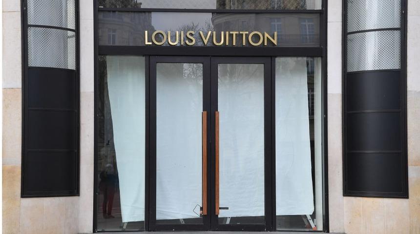 Koronavir&uuml;s - Louis Vuitton'un sahibi olan şirket parf&uuml;m fabrikalarında el temizleme jeli &uuml;retecek