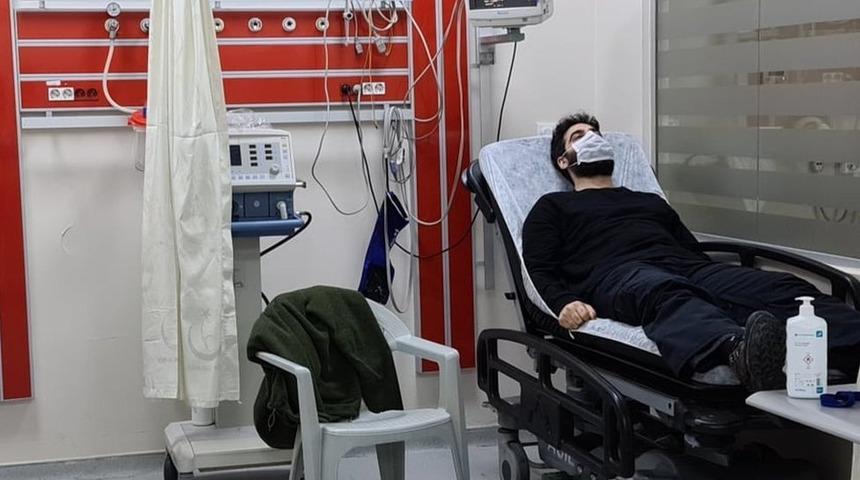 Evde karantina uygulaması: 'Hastanede belge imzaladım, evde karantinada kalmak şartıyla taburcu edildim'