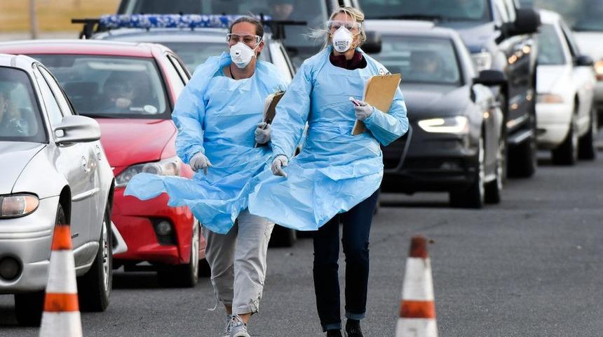 Koronavir&uuml;s: T&uuml;rkiye'de ve d&uuml;nyada bug&uuml;n neler oldu?