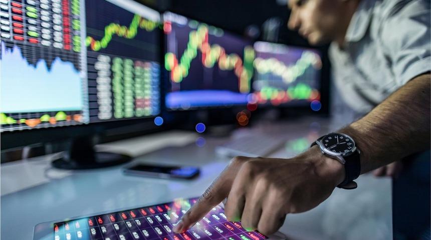 Koronavir&uuml;s: Seyahat kısıtlamaları borsaları vurdu