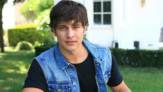 İşte Çağatay Ulusoy'un yeni partneri