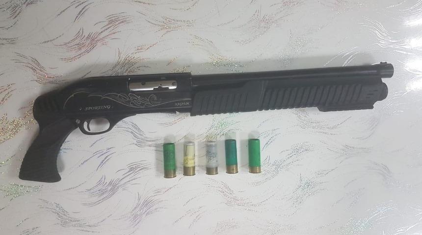 Rastgele havaya ateş a&ccedil;tı g&ouml;zaltına alındı