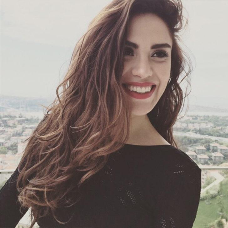 Şükran Ovalı, Sinem Kobal'ın havasını söndürdü G5