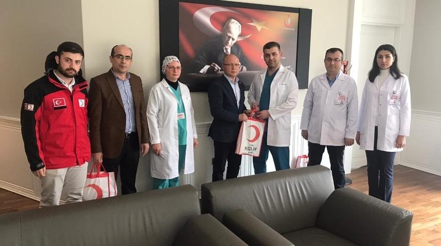 Kızılay&rsquo;dan hasta ve yakınlarına hijyen seti