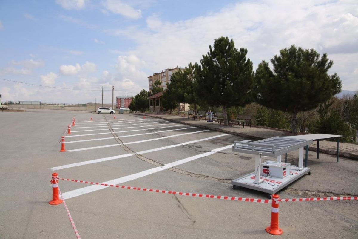 Cenaze namazlarına koronavir&uuml;s tedbiri